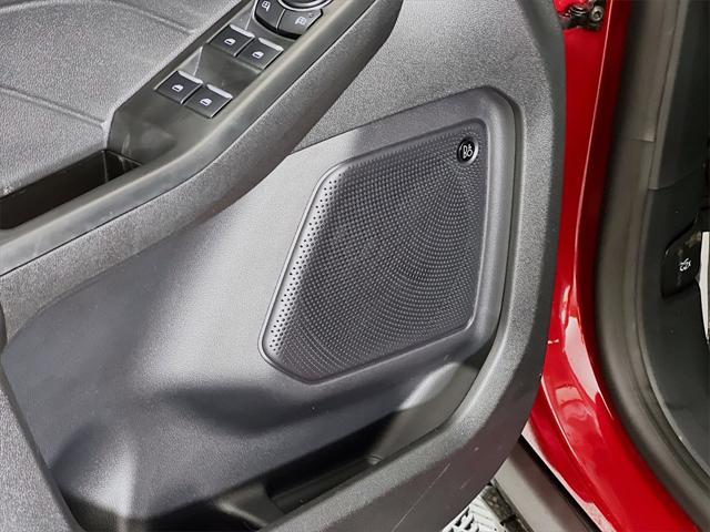 new 2025 Ford Escape PHEV car, priced at $39,128