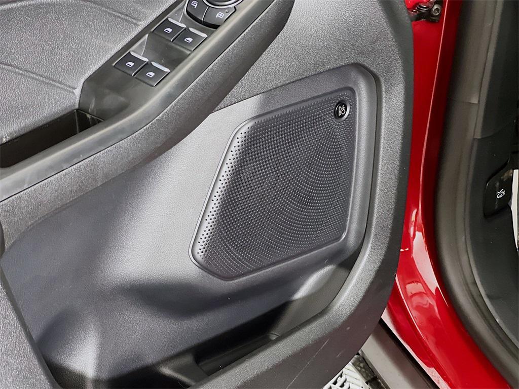 new 2025 Ford Escape PHEV car, priced at $39,128