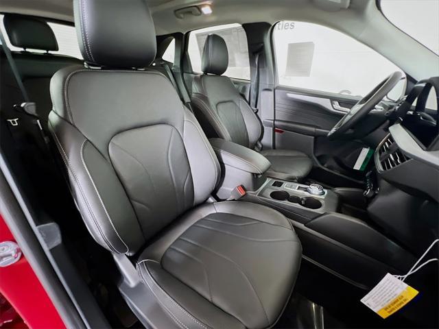 new 2025 Ford Escape PHEV car, priced at $39,128