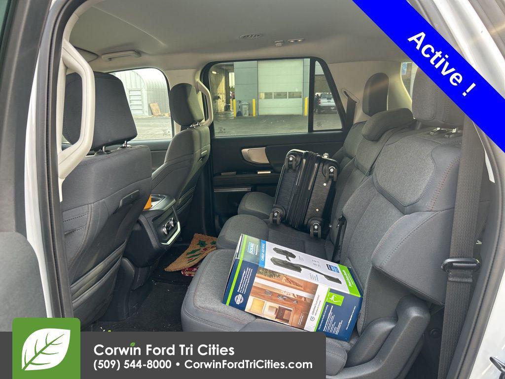 used 2025 Ford Expedition Max car, priced at $65,346