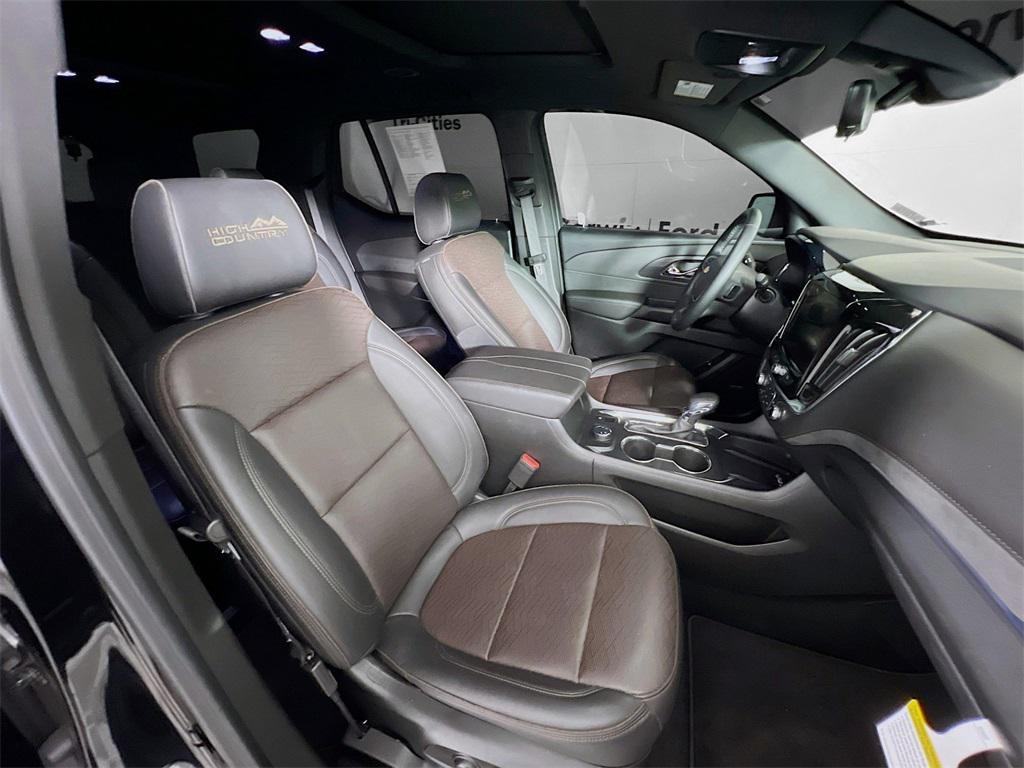 used 2023 Chevrolet Traverse car, priced at $42,606
