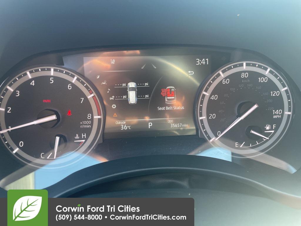 used 2022 Toyota Highlander car, priced at $39,400