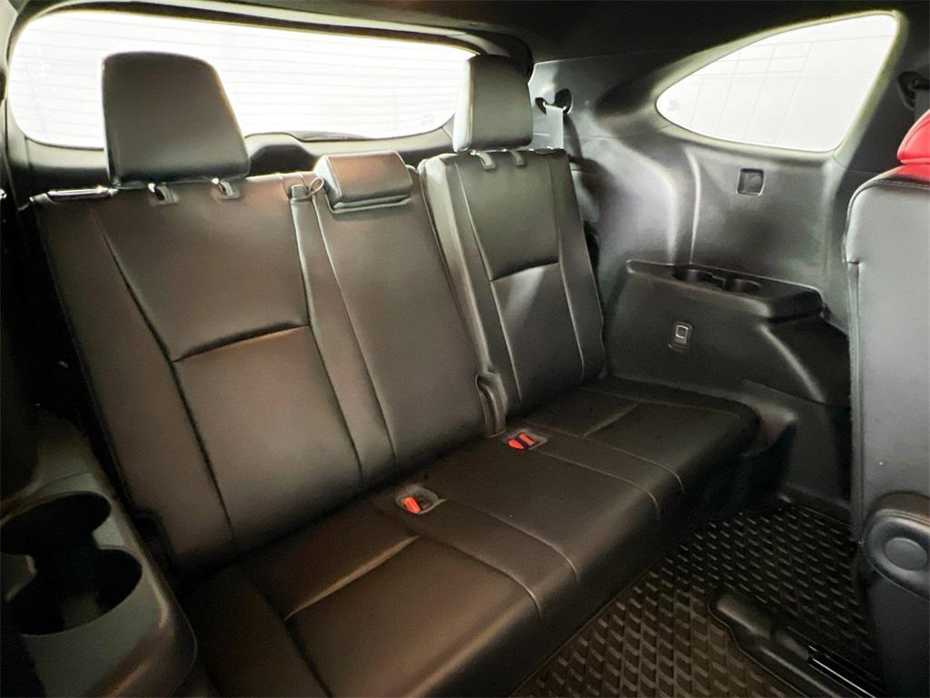 used 2022 Toyota Highlander car, priced at $38,700