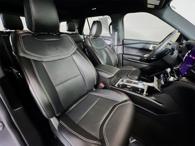 used 2024 Ford Explorer car, priced at $51,922
