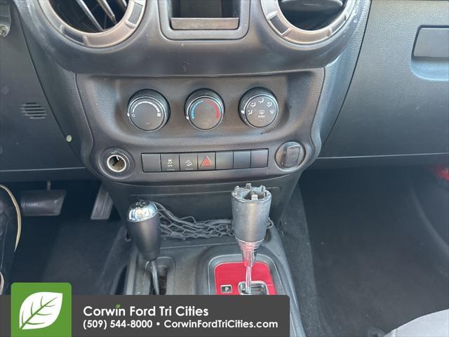 used 2015 Jeep Wrangler Unlimited car, priced at $19,139