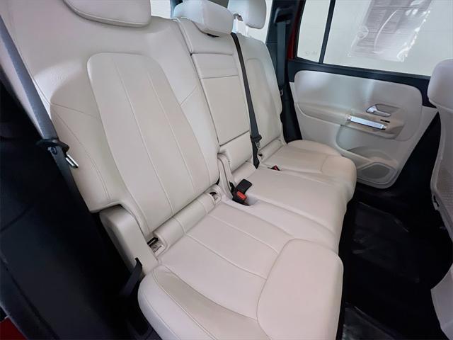 used 2022 Mercedes-Benz GLB 250 car, priced at $29,990