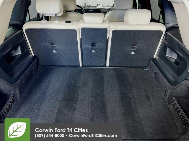 used 2022 Mercedes-Benz GLB 250 car, priced at $25,999