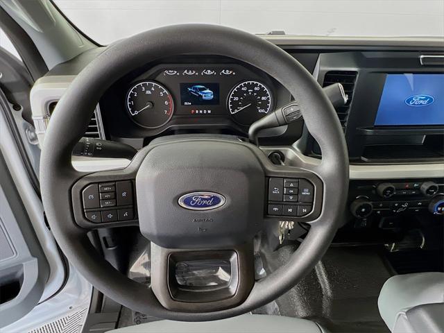 new 2025 Ford F-250 car, priced at $52,253