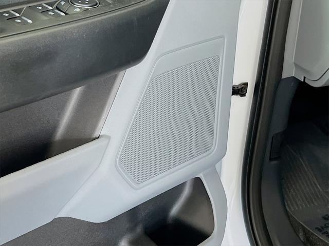 new 2025 Ford F-250 car, priced at $52,253