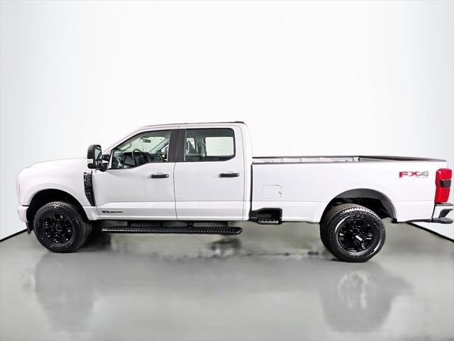 new 2025 Ford F-350 car, priced at $67,432