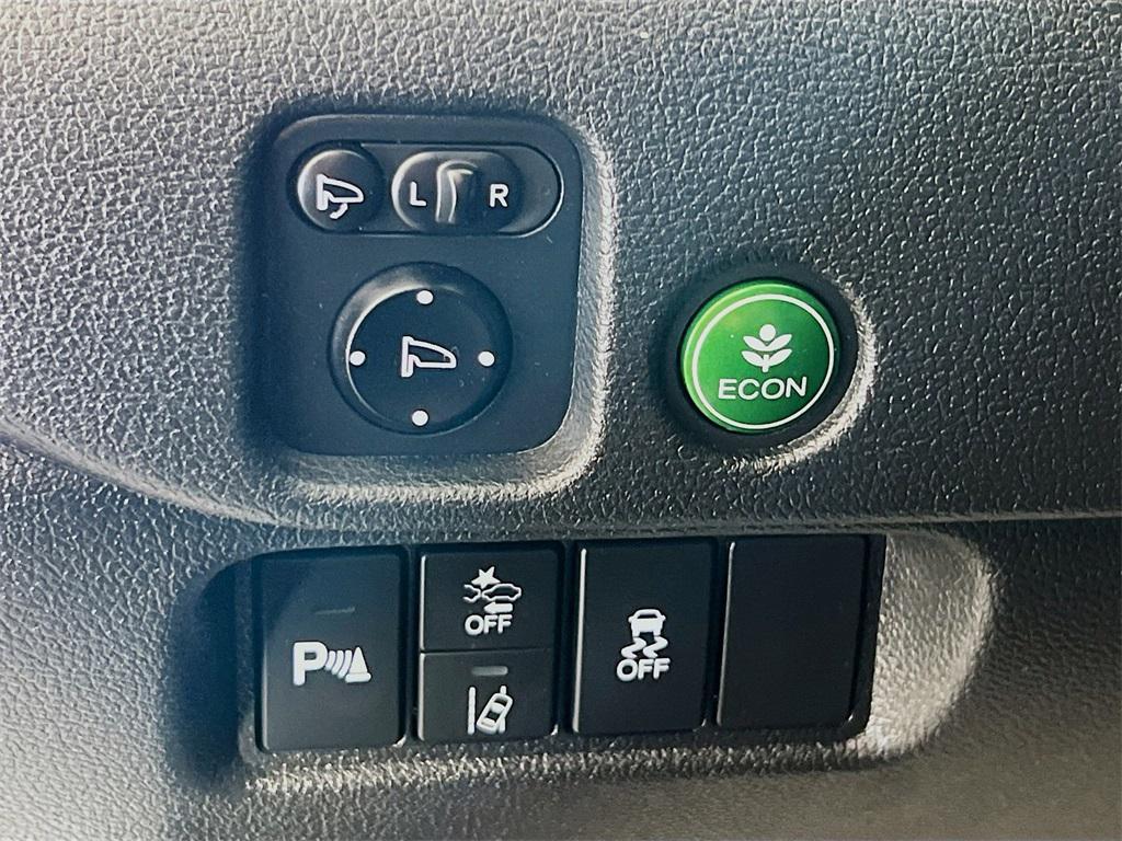 used 2021 Honda Passport car, priced at $29,542