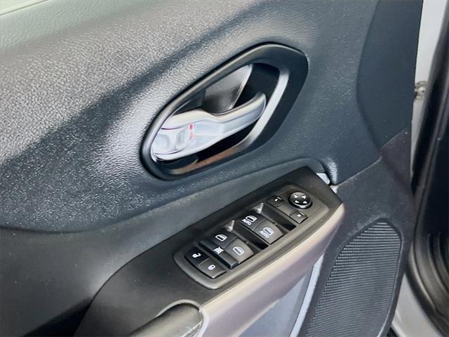 used 2021 Jeep Cherokee car, priced at $23,918