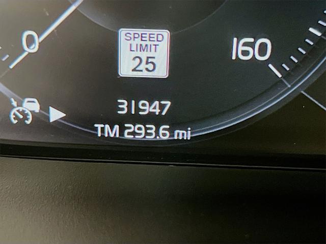 used 2022 Volvo XC40 car, priced at $32,489