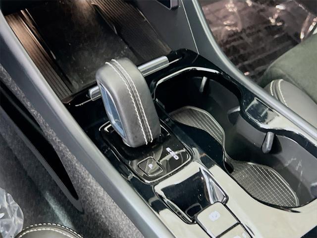 used 2022 Volvo XC40 car, priced at $32,489