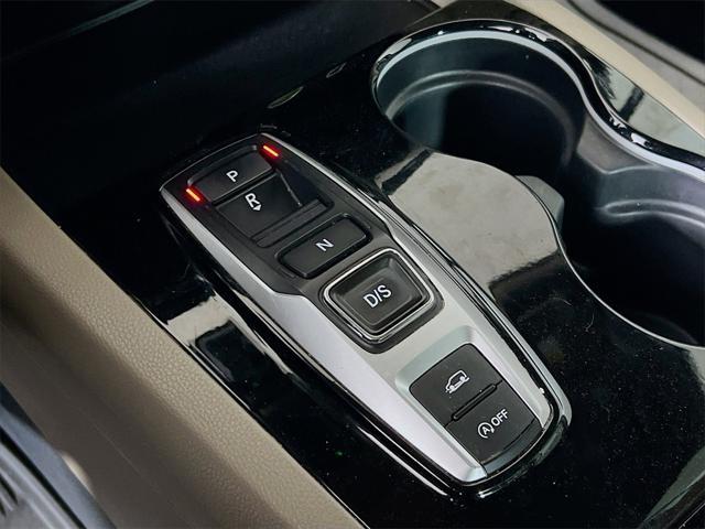 used 2022 Honda Pilot car, priced at $35,676