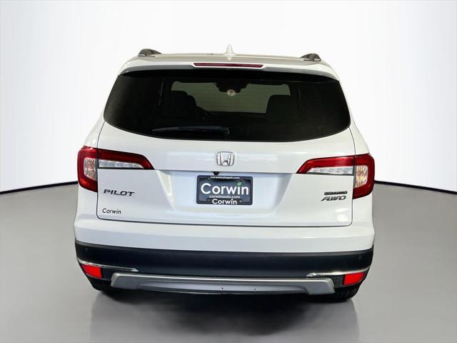 used 2022 Honda Pilot car, priced at $35,676
