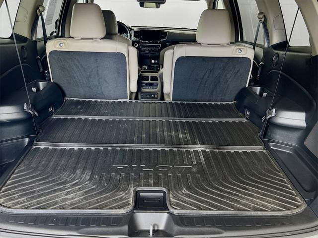 used 2022 Honda Pilot car, priced at $35,676