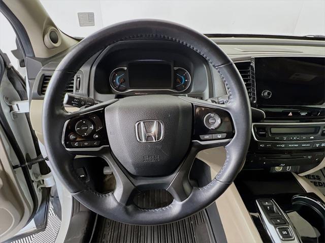 used 2022 Honda Pilot car, priced at $35,676