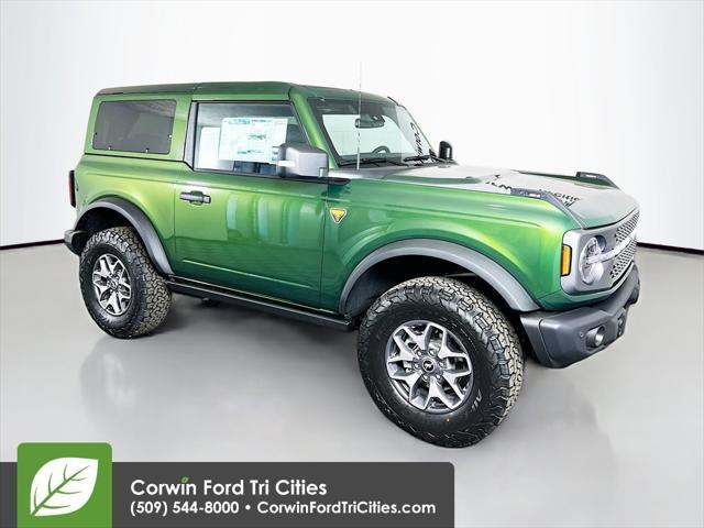 new 2025 Ford Bronco car, priced at $53,722