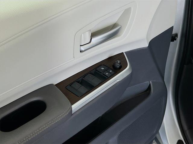 used 2022 Toyota Sienna car, priced at $44,211
