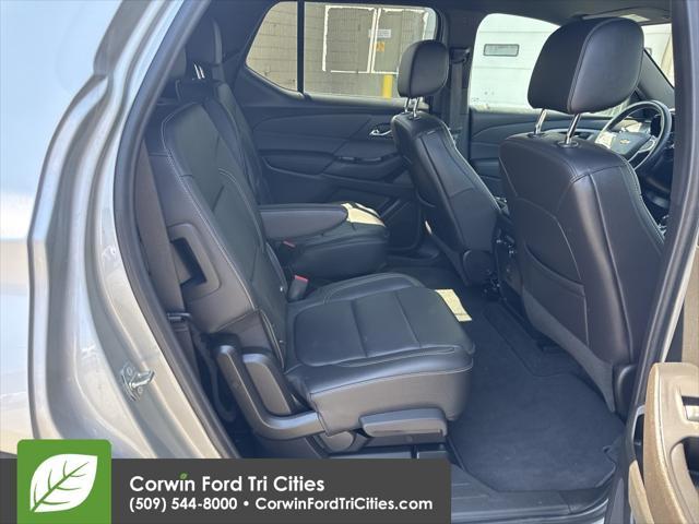 used 2022 Chevrolet Traverse car, priced at $31,999