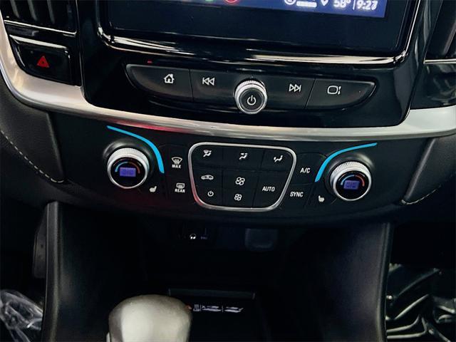 used 2022 Chevrolet Traverse car, priced at $30,941