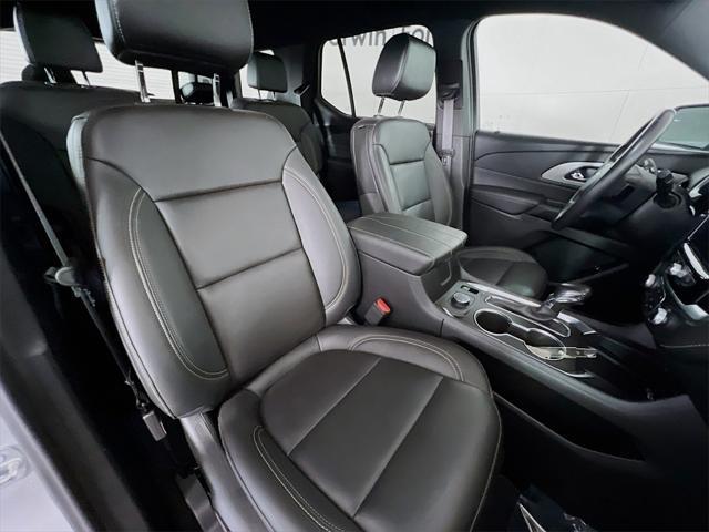 used 2022 Chevrolet Traverse car, priced at $30,941