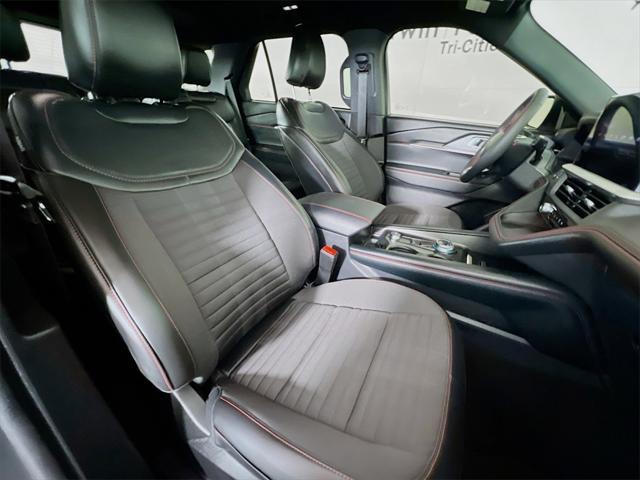 used 2025 Ford Explorer car, priced at $43,888
