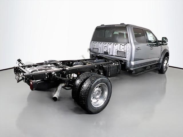 new 2025 Ford F-450 car, priced at $91,870