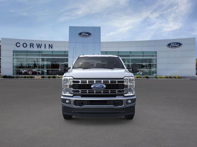 new 2025 Ford F-350 car, priced at $58,074