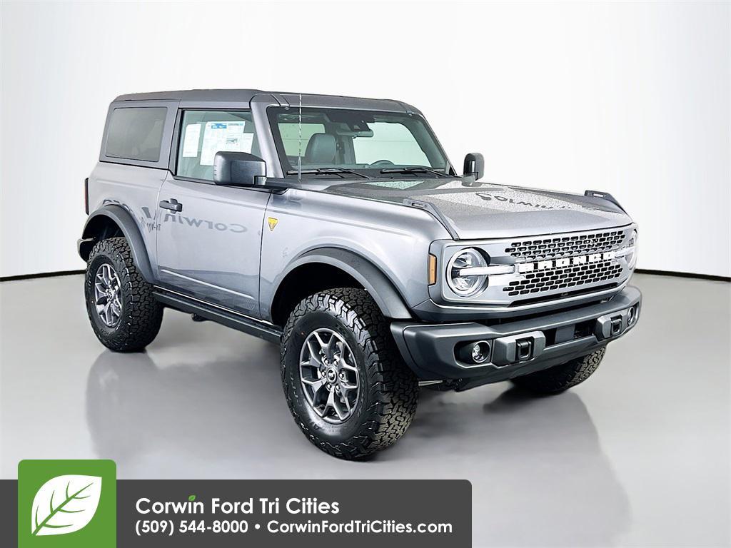new 2025 Ford Bronco car, priced at $52,374