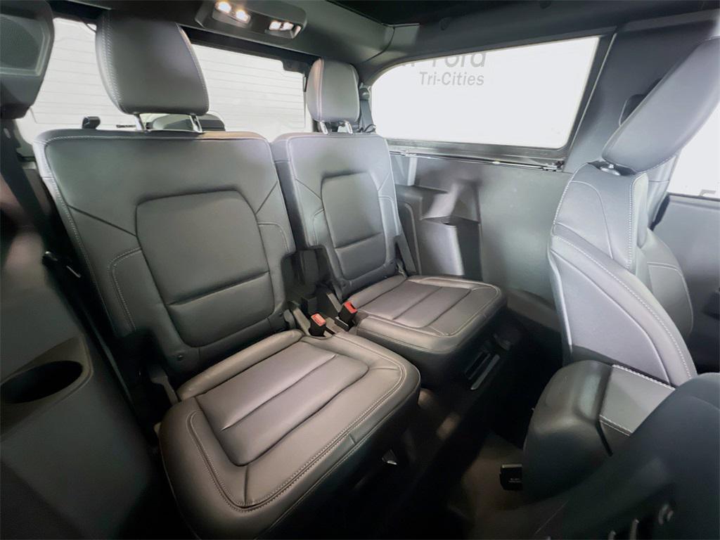 new 2025 Ford Bronco car, priced at $52,374