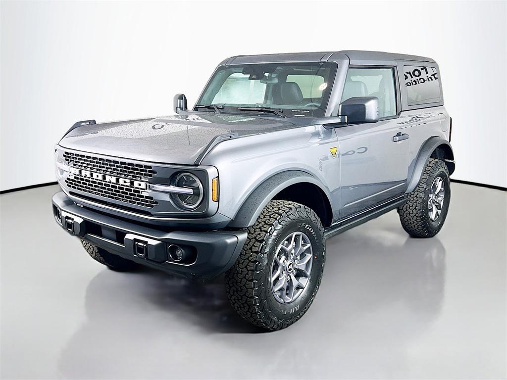 new 2025 Ford Bronco car, priced at $52,374
