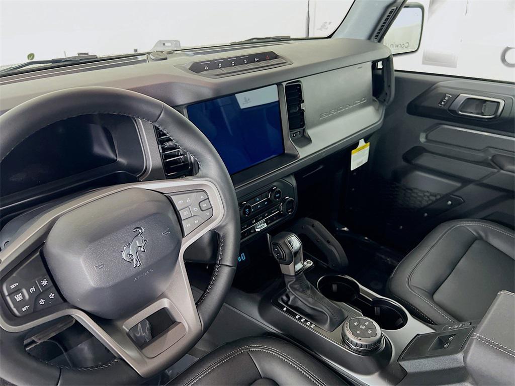 new 2025 Ford Bronco car, priced at $52,374