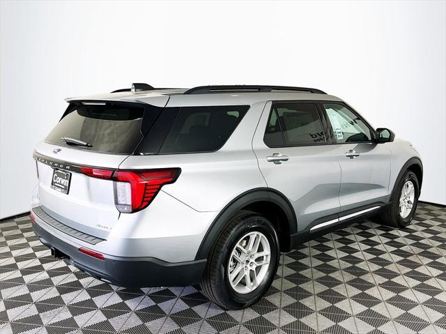 new 2025 Ford Explorer car, priced at $40,757