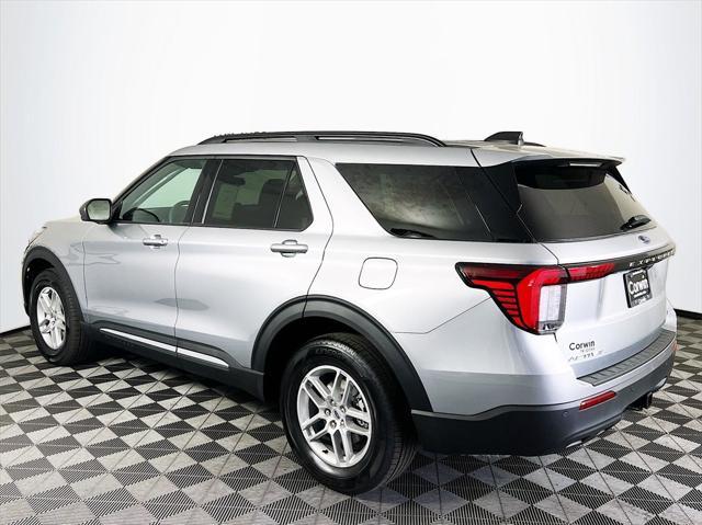 new 2025 Ford Explorer car, priced at $40,757