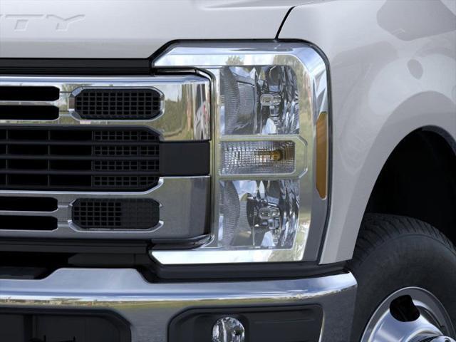 new 2024 Ford F-350 car, priced at $71,300