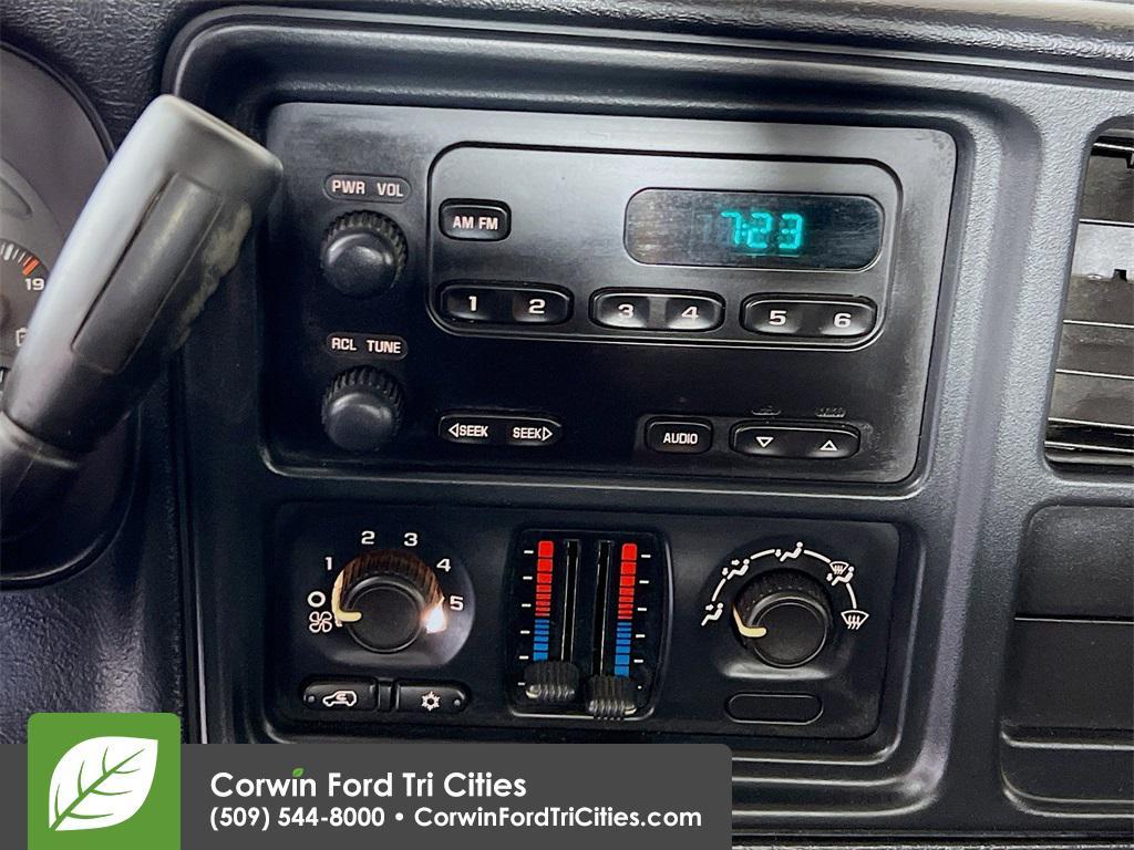 used 2006 Chevrolet Silverado 2500 car, priced at $13,555