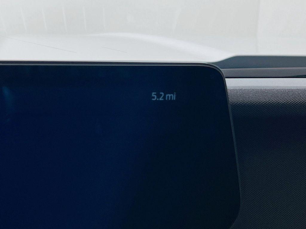 new 2025 Ford Expedition car, priced at $80,255