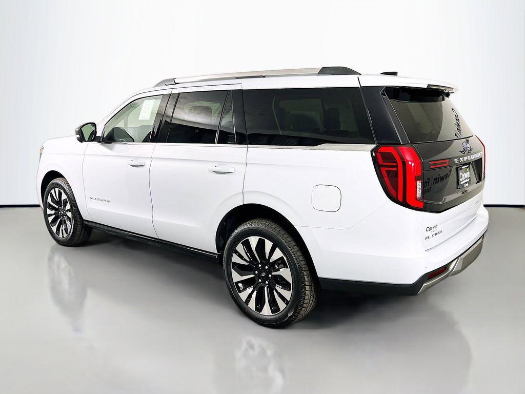new 2025 Ford Expedition car, priced at $80,255