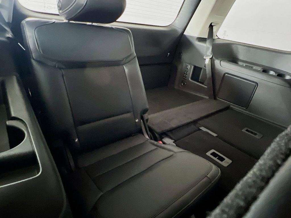 new 2025 Ford Expedition car, priced at $80,255