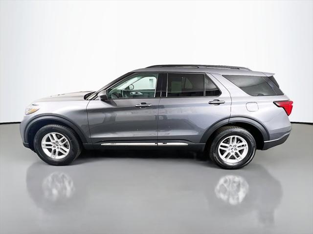 new 2025 Ford Explorer car, priced at $40,378