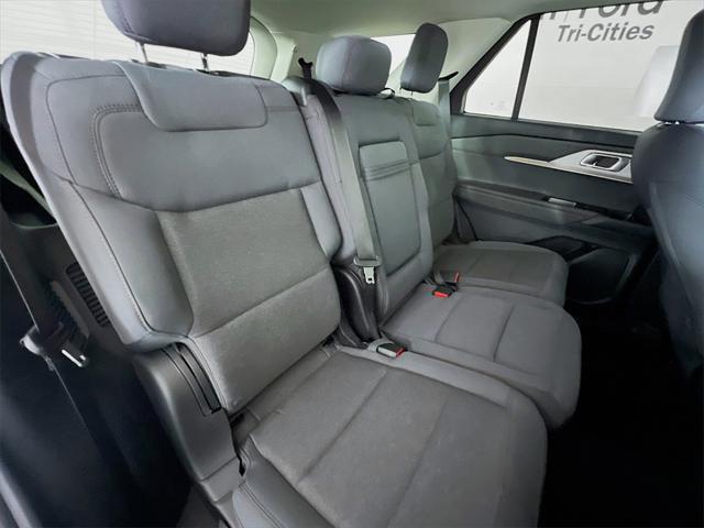 new 2025 Ford Explorer car, priced at $40,378