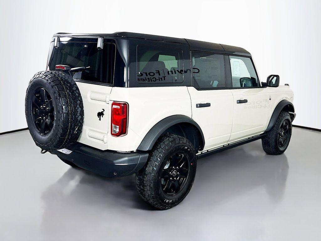 new 2025 Ford Bronco car, priced at $50,610