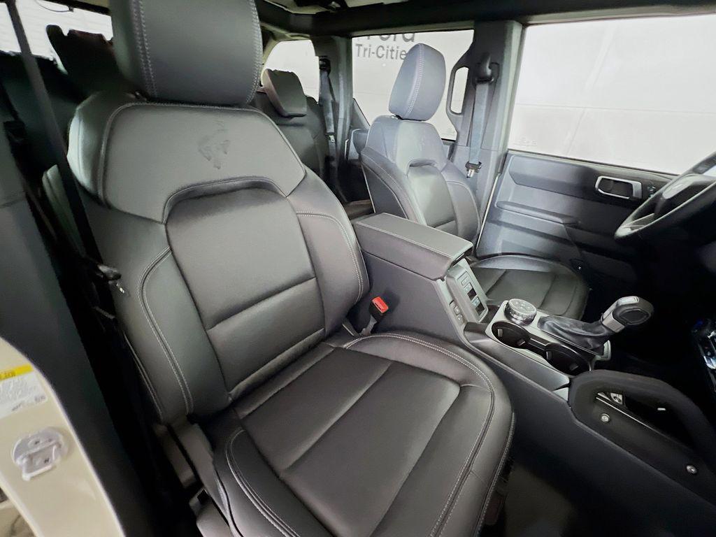 new 2025 Ford Bronco car, priced at $50,610