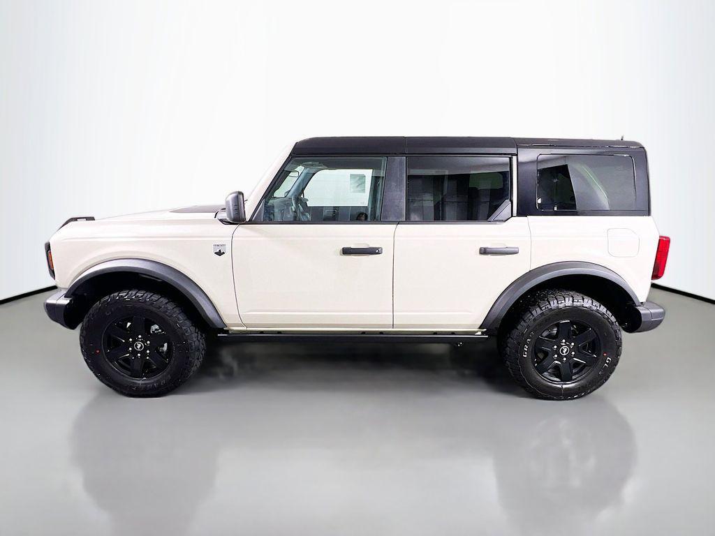 new 2025 Ford Bronco car, priced at $50,610