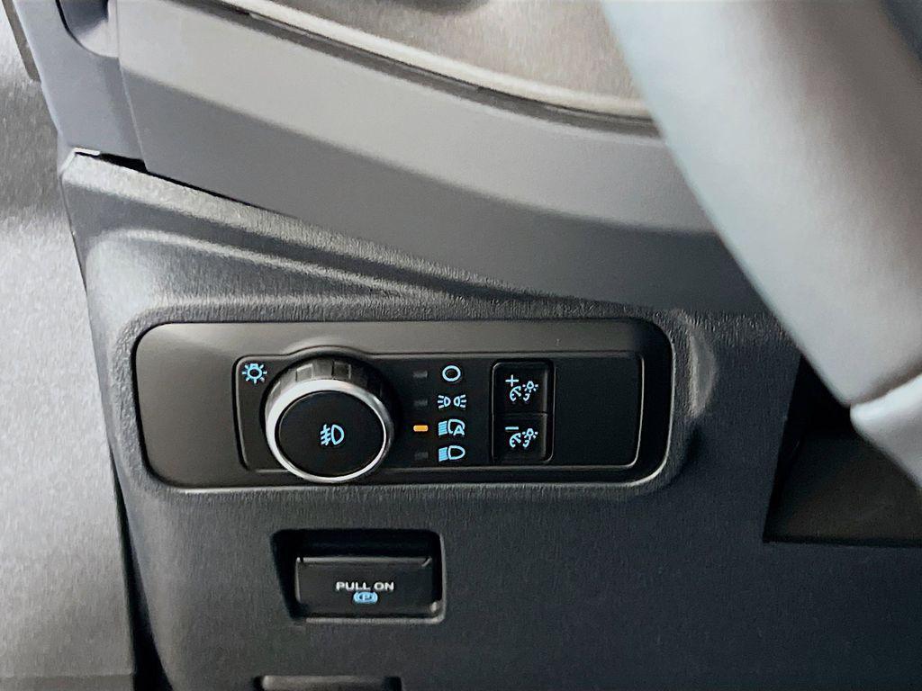 new 2025 Ford Bronco car, priced at $50,610