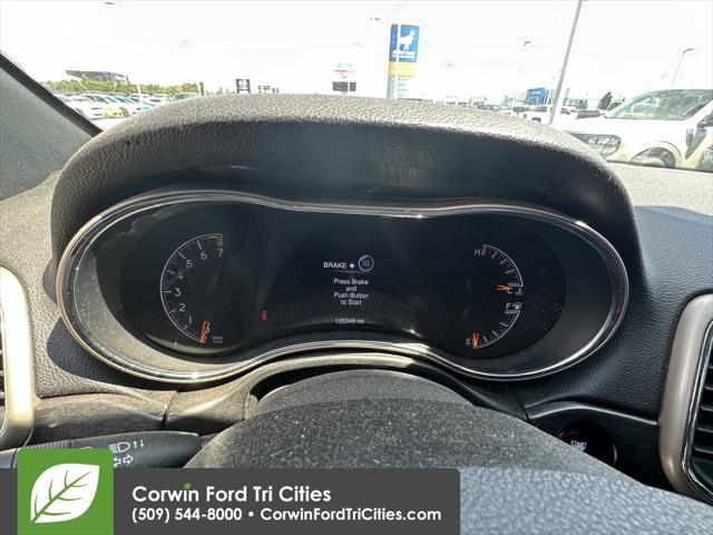 used 2015 Jeep Grand Cherokee car, priced at $11,899