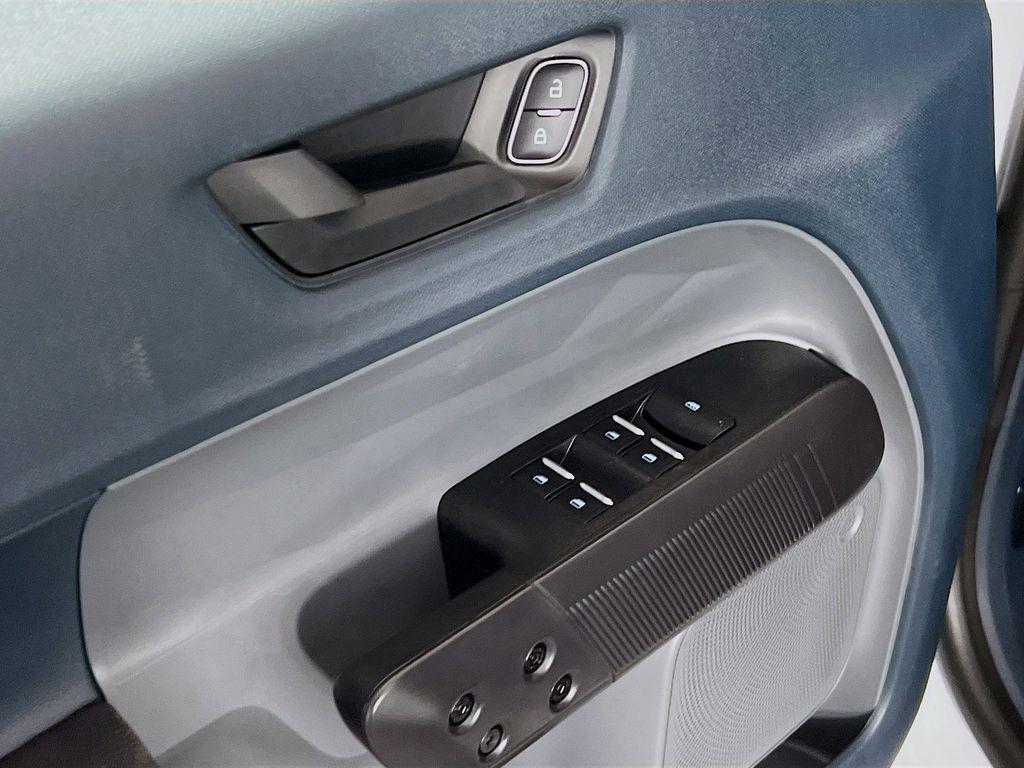 new 2025 Ford Maverick car, priced at $28,556