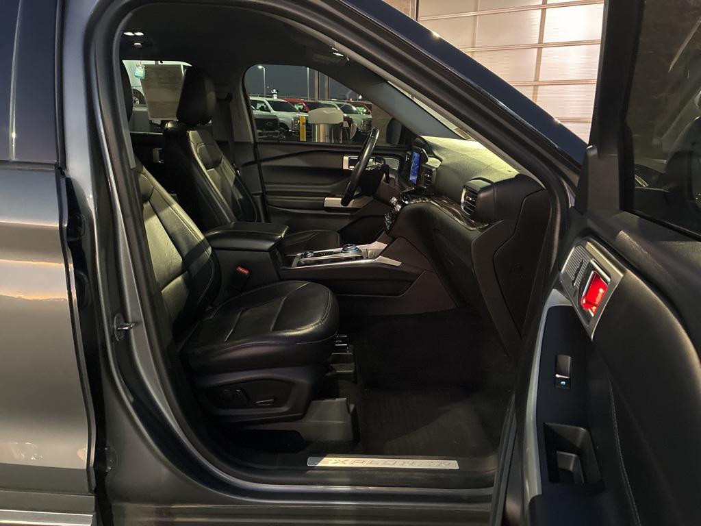 used 2022 Ford Explorer car, priced at $25,495